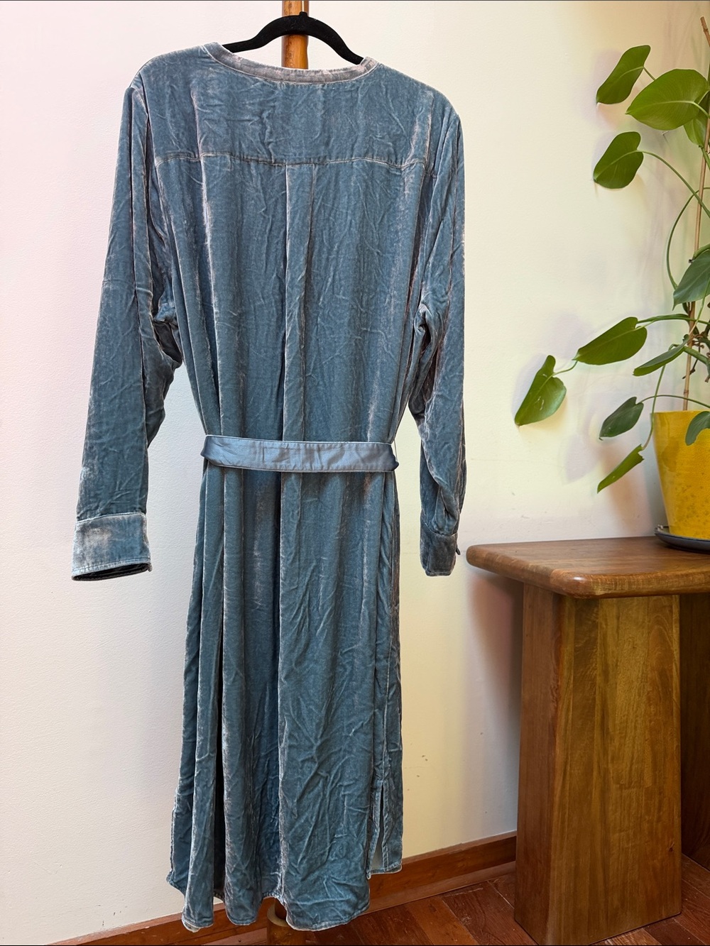 Soft Surroundings Citadel Women's Blue Silk Velvet Button-Front Shirt Dress - Picture 3 of 8